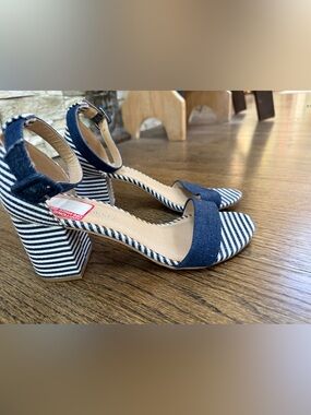 CL by Laundry Navy and White Striped Block Heel Sandals